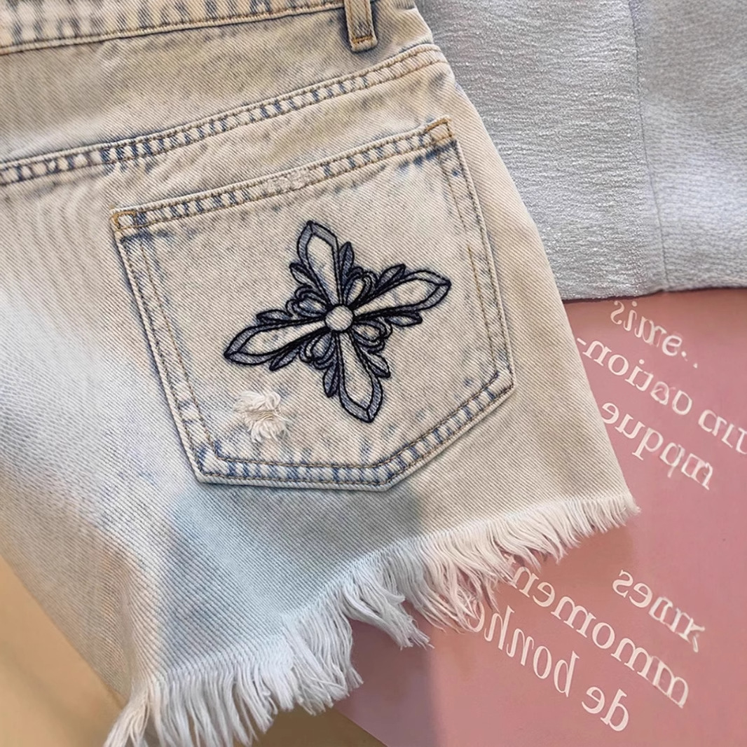 2026 Summer Vintage Washed Emb - Shorts Denim Frayed 评论和价格